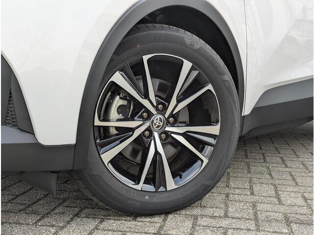 Toyota C-HR 2.0 Plug-in Hybrid 220 Business Plus | Stoel- stuurverwarming | BSM | ACC | PDC rondom | Camera | Prisma led | Keyless