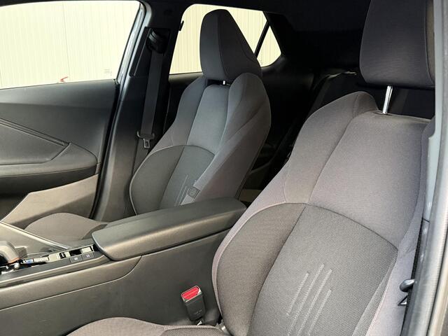 Toyota C-HR 2.0 Plug-in Hybrid 220 Dynamic