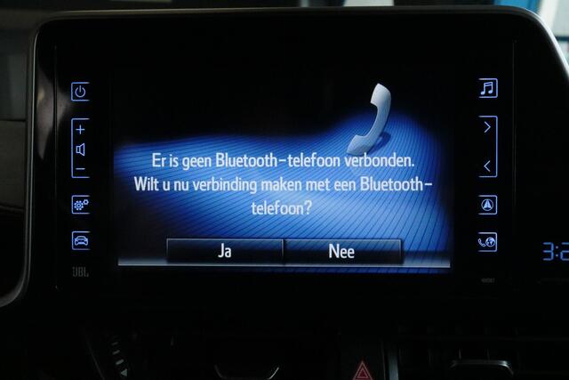 Toyota C-HR 1.8 Hybrid Bitone, Leder , Blind Spot, JBL