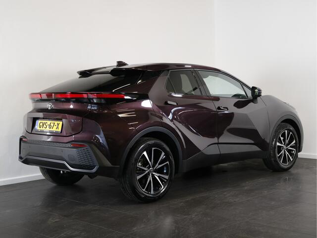 Toyota C-HR 1.8 Hybrid 140 Dynamic | Apple Carplay | Toyota Safety Sense |