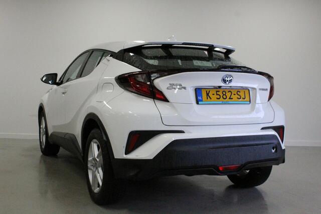 Toyota C-HR 1.8 Hybrid Active | KEYLESS | PDC-A | LED | DAB-RADIO | CAMERA | CARPLAY | LANE-ASSIST | LMV |