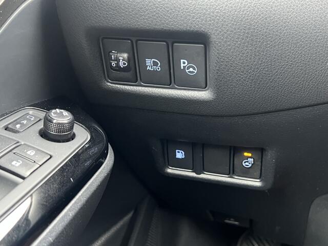 Toyota C-HR 1.8 Hybrid Style | Trekhaak | Navigatie