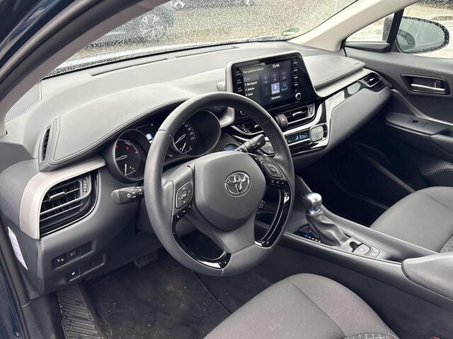 Toyota C-HR 1.8 Hybrid Active **TREKHAAK/ ADAPTIVE CRUISE CONTROL/ DUAL CLIMATE CONTROL/ 36 MAANDEN GARANTIE**