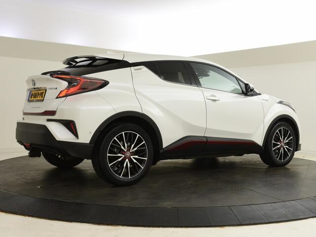 Toyota C-HR 1.8 Hybrid Luxury | Trekhaak | JBL | Parkeersensoren V+A