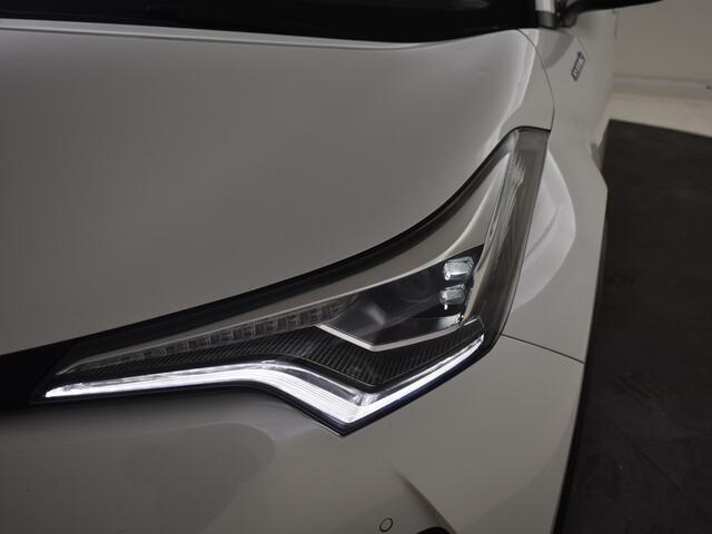 Toyota C-HR 1.8 Hybrid Luxury | Trekhaak | JBL | Parkeersensoren V+A