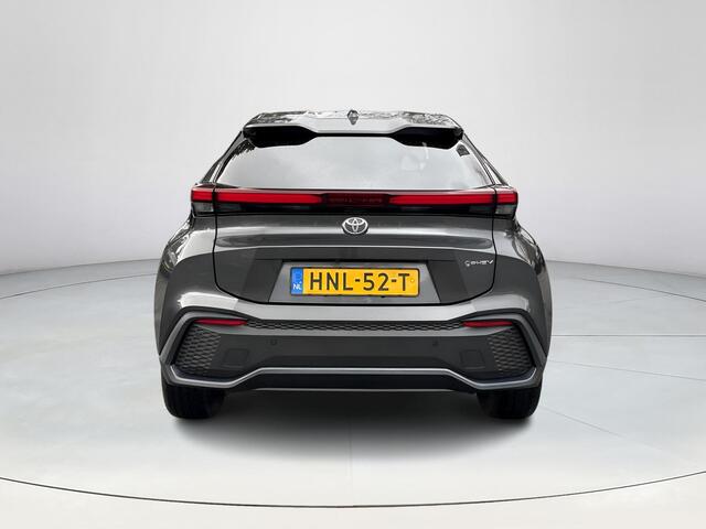 Toyota C-HR 2.0 Plug-in Hybrid 220 Dynamic | Navigatie | Apple CarPlay/Android auto | Achteruitrijcamera | Stuur en stoelverwarming