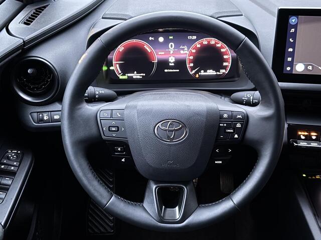 Toyota C-HR 1.8 Hybrid First Edition 140 Automaat / Fabrieksgarantie tot 10 jaar mogelijk / Stuur-, stoel- en voorruitverwarming / Navigatie / Camera / Climate Control / Apple Carplay/Android auto / 18" LM wielen /