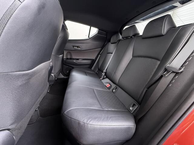 Toyota C-HR 2.0I 184PK Hybrid Automaat Leder Navi Ecc Camera Pdc JBL®-Audio Stoelverwarming Adap.Cruise Launch Edition Apple Carplay Android Auto Elek.Stoelen Lmv 18" Privacy Glas Isofix DAB Miracast(TM) Led Lane Assist Regen-Lichtsensor 1e Eigenaar Origineel Nederla