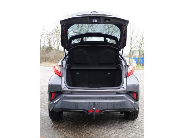 Toyota C-HR 1.8 Hybrid Dynamic TREKH. | ACC | ECC | LMV | CAMERA