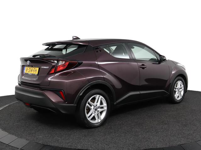 Toyota C-HR 1.8 Hybrid Business | Apple Carplay/Android Auto |