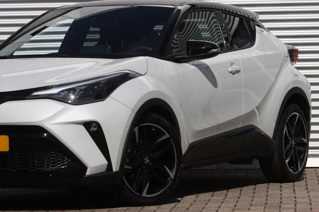 Toyota C-HR 1.8 Hybrid GR-Sport Bi-Tone 9.266 KM.