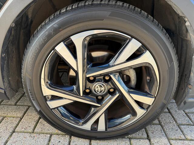 Toyota C-HR 1.8 Hybrid Style Metallic | 1 jaar garantie inclusief