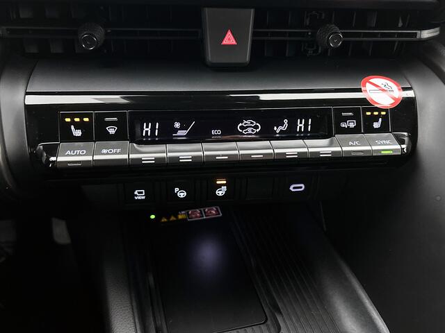 Toyota C-HR 2.0 Plug-in Hybrid 220 First Edition | 360° Camera | Stoel / Stuurwielverwarming | Navigatie |