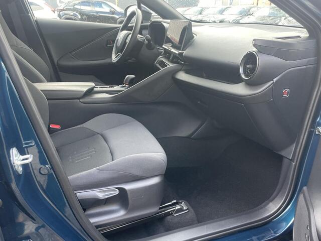 Toyota C-HR 2.0 Plug-in Hybrid 220 First Edition