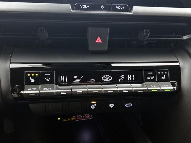 Toyota C-HR 1.8 Hybrid 140 First Edition | Navigatie | Achteruitrijcamera | Cruise control