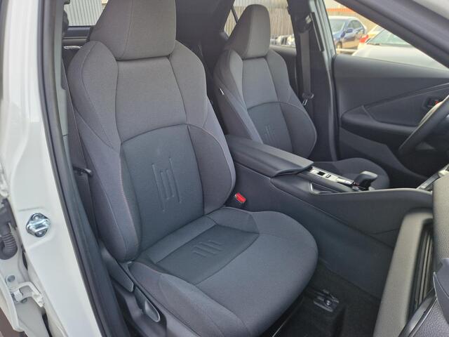 Toyota C-HR 2.0 Plug-in Hybrid 220 Dynamic