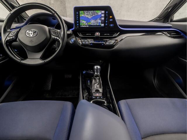 Toyota C-HR 1.8 Hybrid Sport Automaat (NAVIGATIE, CAMERA, JBL AUDIO, ADAPTIVE CRUISE, SPORTSTOELEN, STOELVERWARMING, KEYLESS, PARKEERSENSOREN, ZWART HEMEL, NIEUWSTAAT)