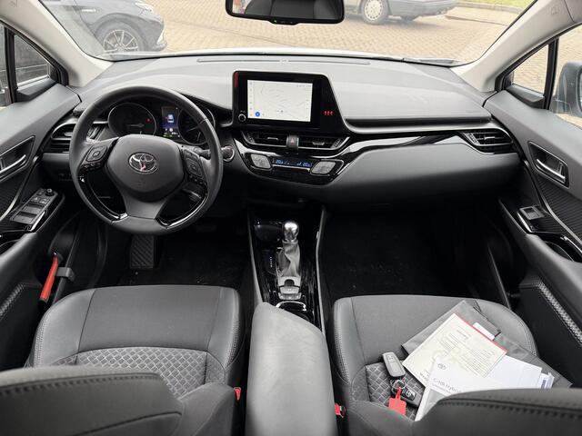 Toyota C-HR 1.8 Hybrid Dynamic | 1e Eigenaar | Lade KM Stand| Dode Hoek Detectie