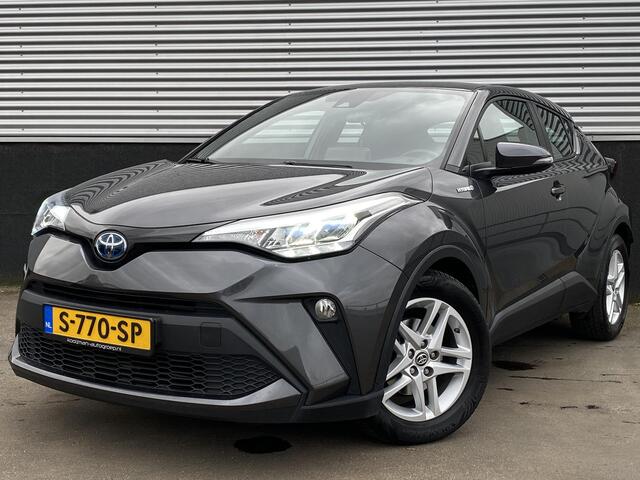 Toyota C-HR 1.8 Hybrid Active Cruise control, airconditioning, achteruitrij camera, nette auto, keyless, navigatie Apple CarPlay/Android Auto