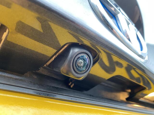 Toyota C-HR 1.8 Hybrid Active Cruise control, airconditioning, achteruitrij camera, nette auto, keyless, navigatie Apple CarPlay/Android Auto