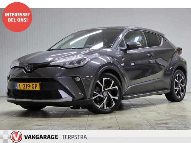 Toyota C-HR 1.8 Hybrid Dynamic/ DEALER ONDERHOUDEN!/ Side-Steps/ 18'' LMV/ Camera/ Keyless/ Lane-Assist./ Adaptive Cruise/ Grootlicht Assist./ LED Koplampen/ Navi/ Clima/ Cruise/ Bluetooth/ Extra getint glas.