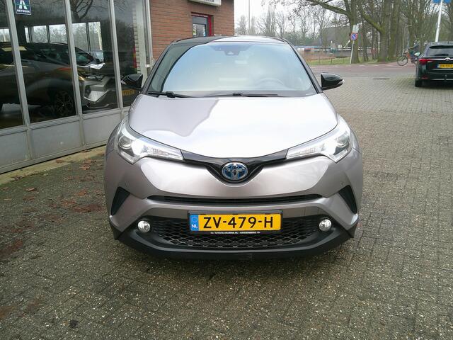 Toyota C-HR 1.8 Hybrid Bi-Tone Trekhaak