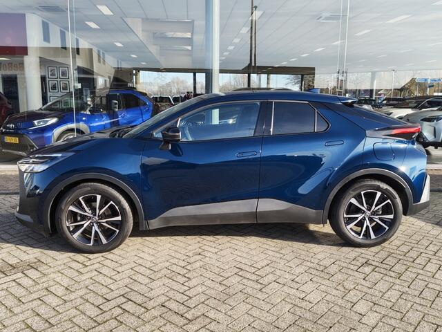 Toyota C-HR 1.8 Hybrid 140 First Edition | Sensoren v/a | Blind Spot | Stoel