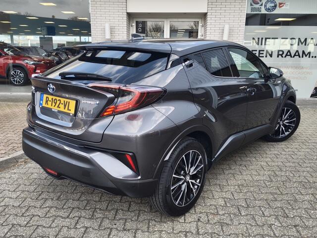 Toyota C-HR 1.8 Hybrid Executive | Navi | Sensoren v/a | Half Leder | Stoelv