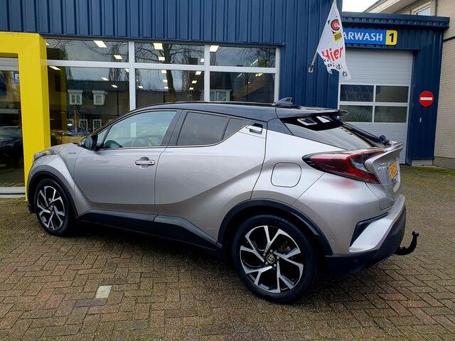 Toyota C-HR 1.8 Hybrid Bi-Tone Plus All-in prijs!