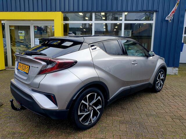 Toyota C-HR 1.8 Hybrid Bi-Tone Plus All-in prijs!