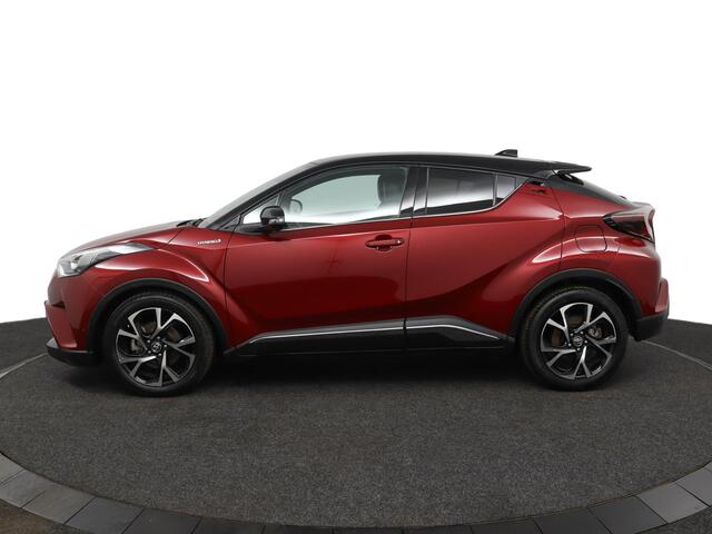 Toyota C-HR 1.8 Hybrid Executive Ultimate | Leder Alcantara | JBL Audio | Navigatie | Adaptieve Cruise Control |