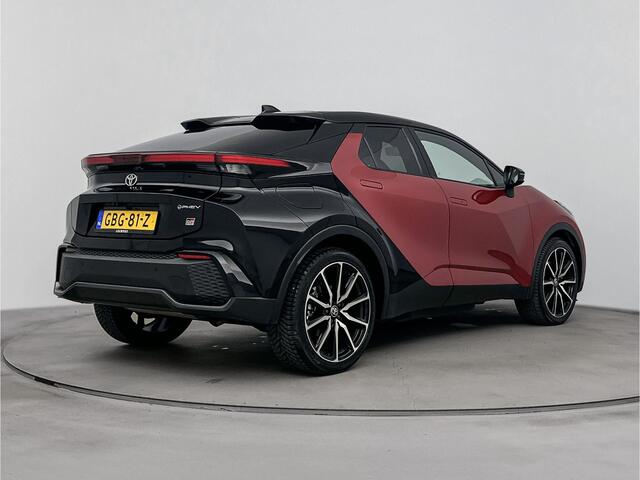 Toyota C-HR 2.0 Plug-in Hybrid 220 GR-Sport Première Edition | 360° Camera | NL-Auto | Glazen Panoramadak | Elek. Kofferklep | JBL Premium Audio |
