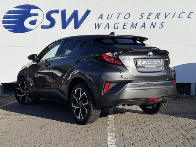 Toyota C-HR 1.8 Hybrid Team D | CarPlay | ACC | Camera | Keyless | 18 inch