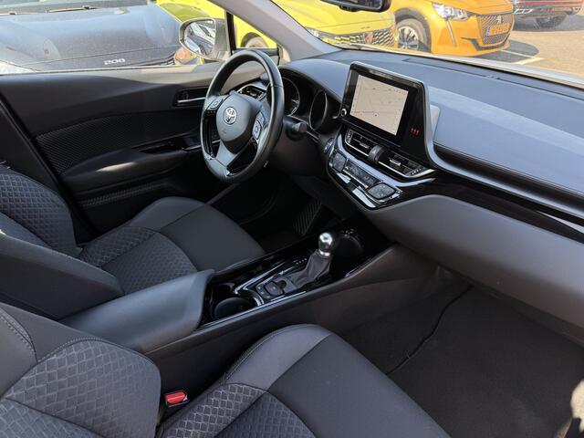 Toyota C-HR 2.0 Hybrid Dynamic Navi / Adapt. Cruise / Camera / Telefoon / DAB+