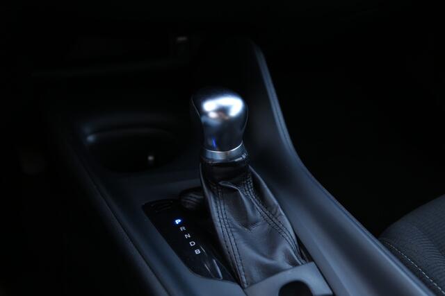 Toyota C-HR 1.8 Hybrid Active Navi Camera ACC