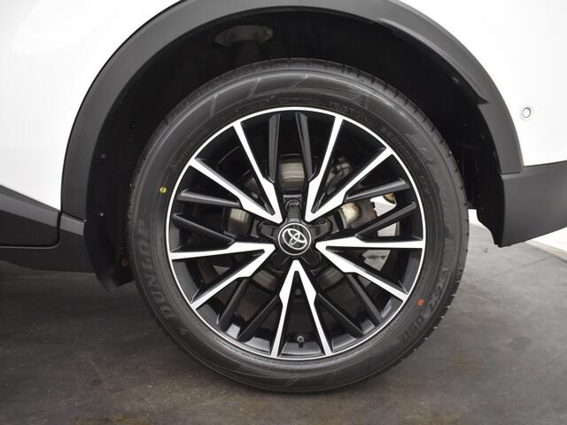 Toyota C-HR 1.8 Hybrid Executive | PDC V+A | BSM | Navigatie