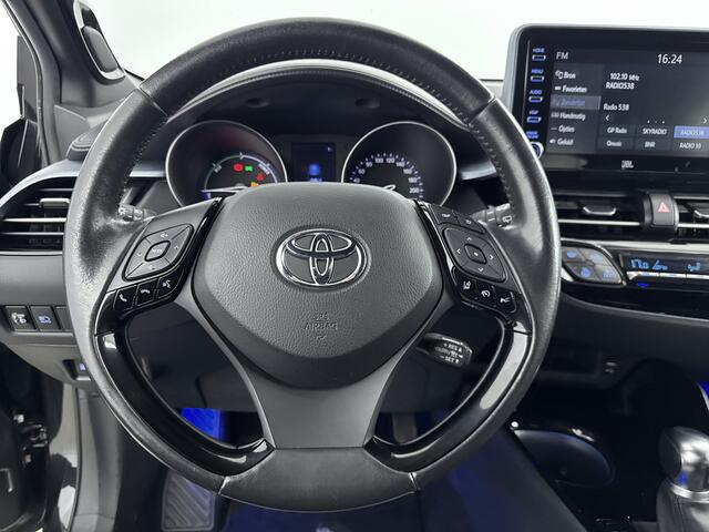 Toyota C-HR 2.0 184 PK Hybrid First Edition Bi-Tone | Navigatie | JBL-Audio |