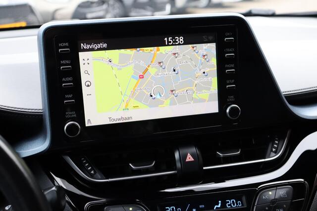 Toyota C-HR 1.8 Hybrid Dynamic, Parkeersensoren, Navi, Apple CarPlay / Android Auto.
