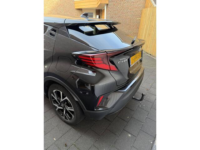 Toyota C-HR 1.8 Hybrid Business Plus | Clima | Navi | Camera | Trekhaak | S/S | Adaptive Cruisecontrol |