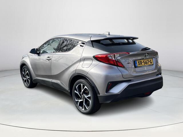 Toyota C-HR 1.8 Hybrid Dynamic | Dealeronderhouden | 1e eigenaar | Navigatie | Stoelverwarming |