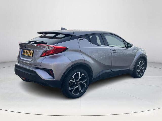 Toyota C-HR 1.8 Hybrid Dynamic | Dealeronderhouden | 1e eigenaar | Navigatie | Stoelverwarming |