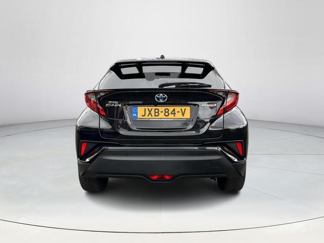 Toyota C-HR 1.8 Hybrid Style | Carplay | Parkeersensoren | Dode hoek waarschuwing | Navigatie | 18 inch LM-velgen |