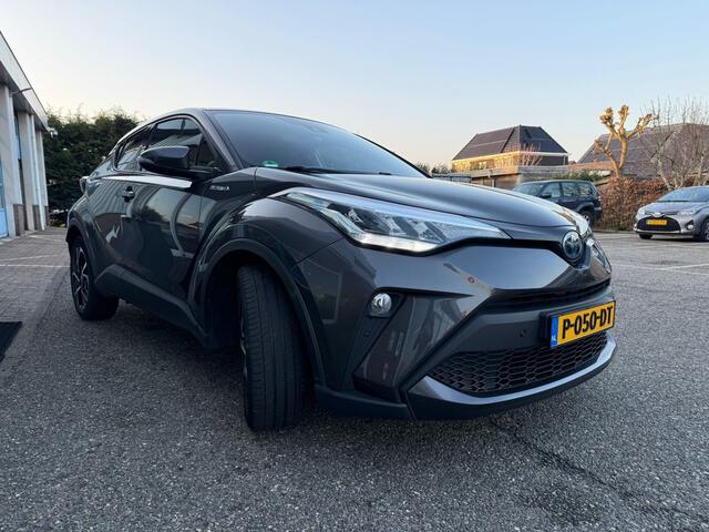 Toyota C-HR 1.8 Hybrid Dynamic