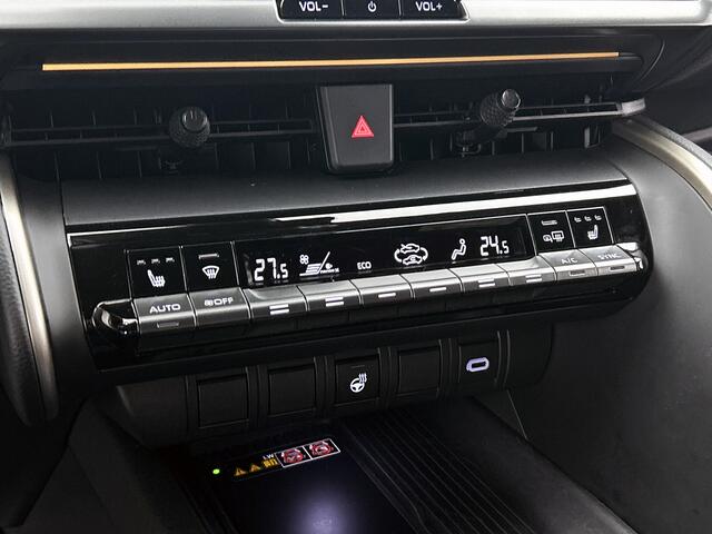 Toyota C-HR 2.0 Plug-in Hybrid 220 Executive