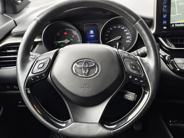 Toyota C-HR 1.8 Hybrid Style Ultimate | JBL | Navi | Sensoren | Stoelverwarm