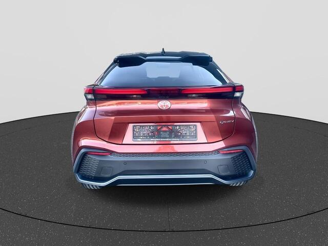 Toyota C-HR 2.0 Plug-in Hybrid 220 Dynamic Extra inruilwaarde Euro 2.000,=