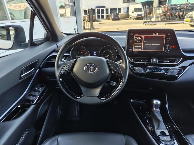 Toyota C-HR 1.8 Hybrid Executive | Trekhaak | Sensoren v/a | Android Auto