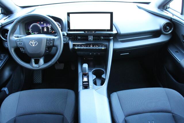 Toyota C-HR 1.8 Hybrid 140 Dynamic 2025, 12dkm, Stoelverwarming, Stuurverwarming, Carplay