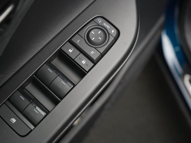 Toyota C-HR 2.0 Plug-in Hybrid 220 Executive