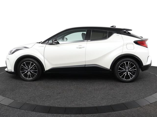 Toyota C-HR 1.8 Hybrid Executive | Leder bekleding | Apple Carplay/Android Auto | Navigatie | Trekhaak |